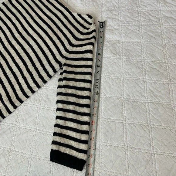 Marled Black and White Crew Neck Sweater‎ with Nautical Stripes Size M - Picture 10 of 12
